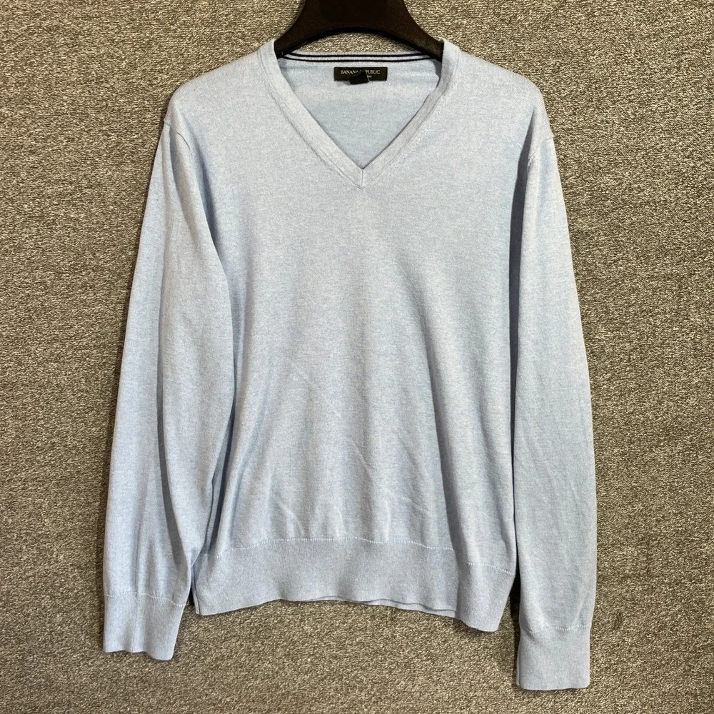 Banana Republic Sweater Blue Mens M Luxury Blend Silk Cotton Cashmere V-Neck